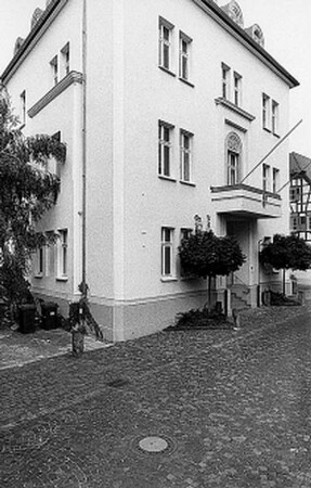 Hochheim am Main, Kirchstraße 13