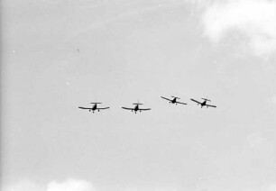 Freiburg: Staffel Flugzeuge