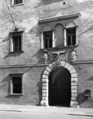 Portal, wahrscheinlich in Klagenfurt