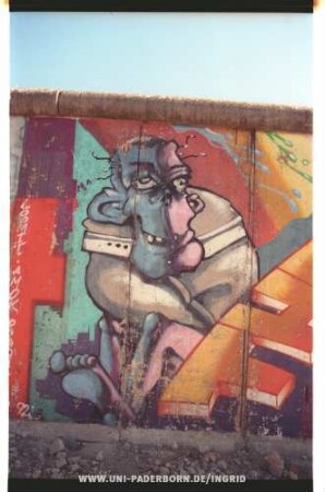 LOOMIT AMOK unleserlich | 92'