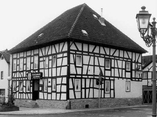 Eschborn, Hauptstraße 19