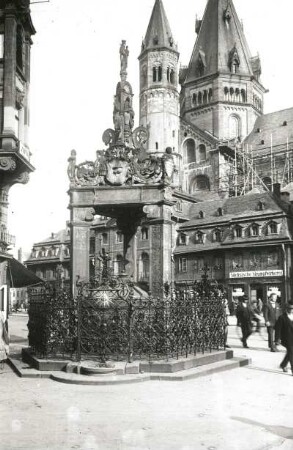 Mainz, Marktbrunnen : Mainz. Marktbrunnen (Stein, 1526)