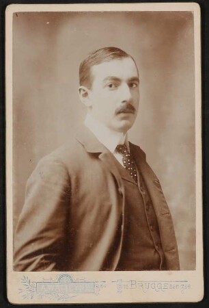 Portrait von Hans Schlesinger