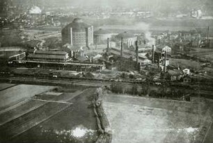 Dresden-Reick. Gaswerk (1908 von Hans Erlwein) und Umgebung von Süden