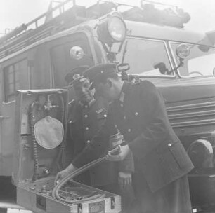 Volkspolizei, Feuerwehr, Verkehrsunfälle...