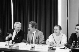 Heidelberg: Crest Hotel; DB Jahrespressekonferenz 1986; mit: Oberbürgermeister Heidelberg; Bubel; Steinhof