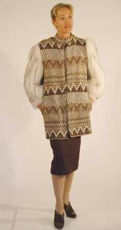Zweiteiliges winterliches Strickensemble