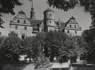 Schloss Schönfeld