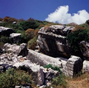 Naxos, Ston Apóllona. Kouros von Apollonas, archaische Riesenstatue, 10,45m, um 600 v. Chr., im antiken Steinbruch