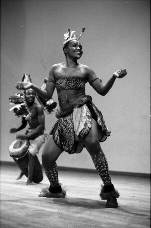 Basel: Zaire, Tanzgruppen