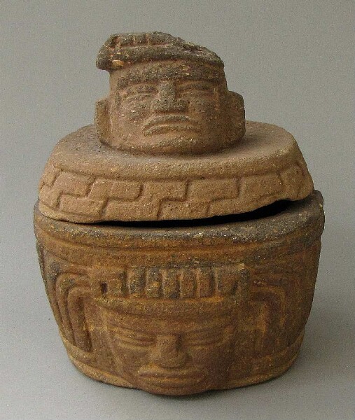 Sandstone vessel with lid