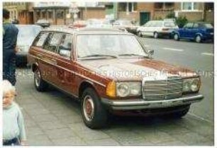 Mercedes-Benz Kombi, rot