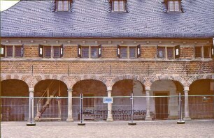 Schloß Reinbek: Innenhof: Arkaden