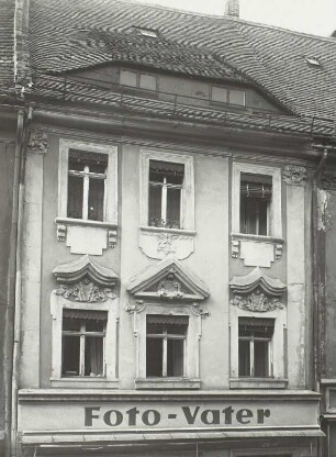 Bautzen, Wendische Straße 3, Fassadendetail, Fotogeschäft Vater