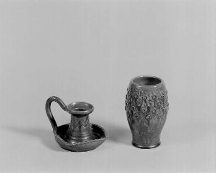 Vase : Kerzenständer und Vase (1. H. 20. Jh.; wohl K. Feuerriegel)