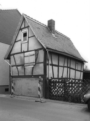 Frankfurt, Riedstraße 30