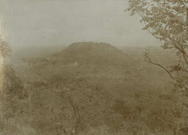 Vue de la montagne Ugaga