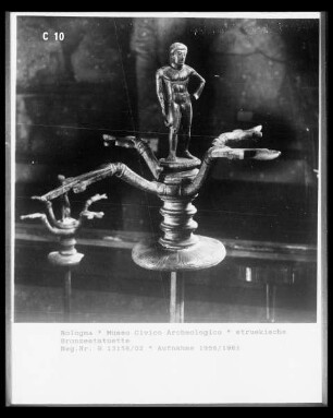 etruskische Bronzestatuette