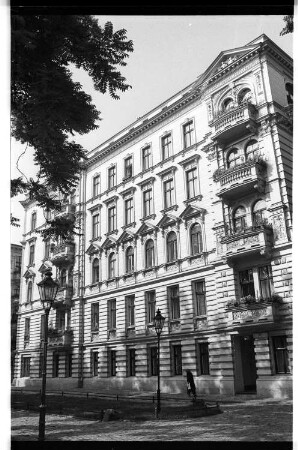 Kleinbildnegativ: Riehmers Hofgarten, 1987