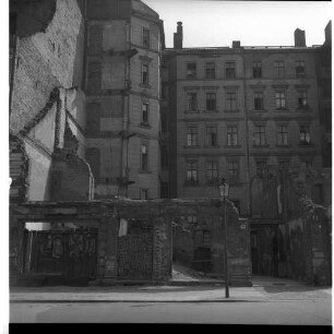 Negativ: Ruine, Berlin