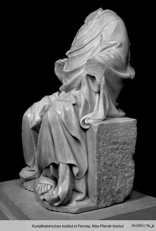 Sitzender Evangelist