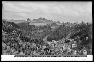 Sächsische Schweiz, Blick auf Schrammsteine mit Ostrau und Kirnitzschtal