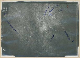 Foto des Geländes östlich des Entenschnabels an der Straße nach Malancourt nordwestlich von Esnes-en-Argonne (Luftbild)