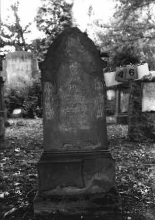 Grabstein 46