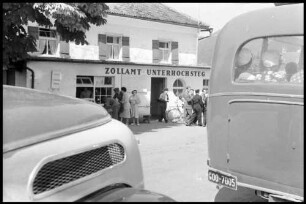 Bregenz: Autobusse an der Zollstelle Unterhoch Steg, bei Breggenz