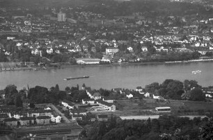 Königswinter, Petersberg: Blick vom Petersberg auf Stadt Bad Godesberg und Rhein