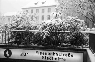 Freiburg: Rotteckring, Rolltreppenabgang (Westseite)
