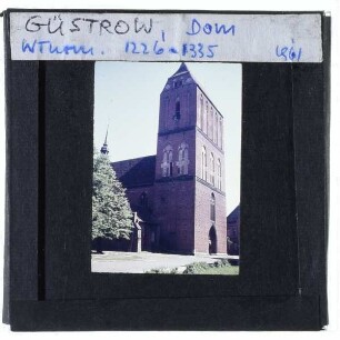 Güstrow, Dom : Westturm