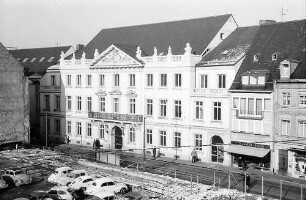 Freiburg i. Br.: Wiederhergestellte Fassade des Sickinger Palais