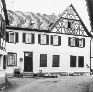 Fachwerkwohnhaus; Seligenstadt, Römerstraße 2