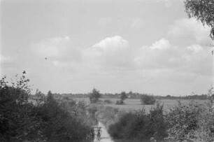 Landschaft um Schleife. : Krajina wokoło Slepeho.