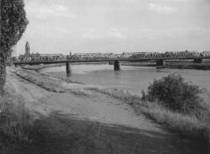 Eisenbahnbrücke Großauheim/Main