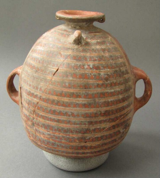 Clay vessel