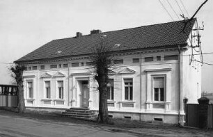 Schmerzke, Brandenburg an der Havel, Altes Dorf 18