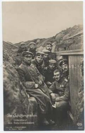 Soldaten im Schützengraben