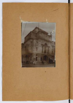 Wohnhaus Carey Street, London: Ansicht (aus: Skizzen- und Fotoalbum 26)