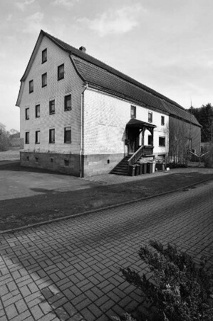 Einhof; Schlitz, Brückenstraße 9