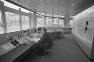 Betriebshof Tullastraße der Verkehrsbetriebe Karlsruhe (Straßenbahndepot Ost). Inbetriebnahme