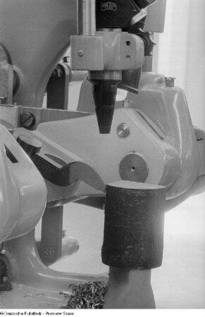 Werkzeugmaschine des VEB Carl Zeiss Jena, Technische Messe 1953