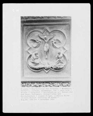 Nordtür — Christusszenen — Kreuzigung