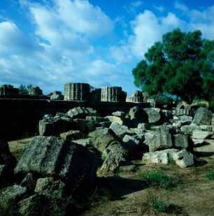 Olympia, Altis. Zeus-Tempel, nördliche Langseite