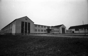 Königsbrunn: Katholische und evangelische Gemeindeschule