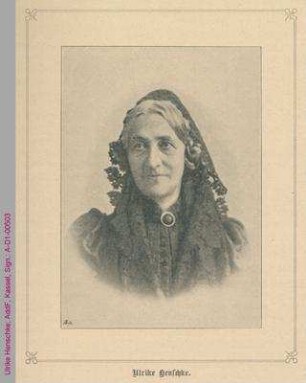 Porträt von Ulrike Henschke