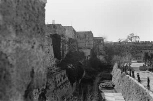Häuser : Alte Häuser auf Rhodos.