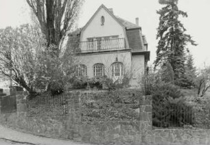 Villa, Mobschatz
