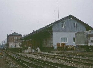 Ehingen Güterschuppen Ladegleis Laderampe Güterwagen Gepäckkarren